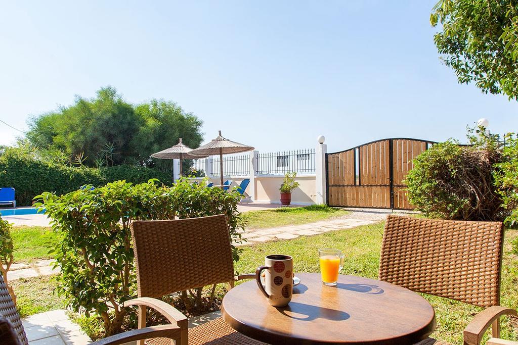 Villaaltinaapartments Lefkáda Exterior foto